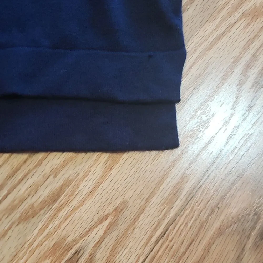 GAP retro sweater Designed & Crafted, Small